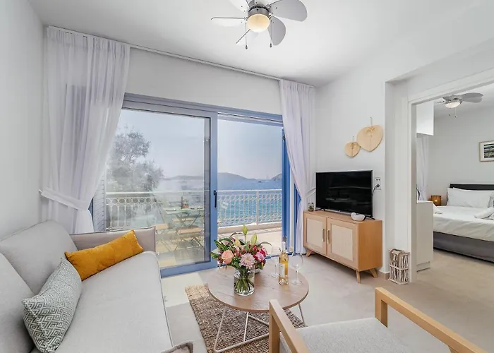 Greek Beach House Complex B4