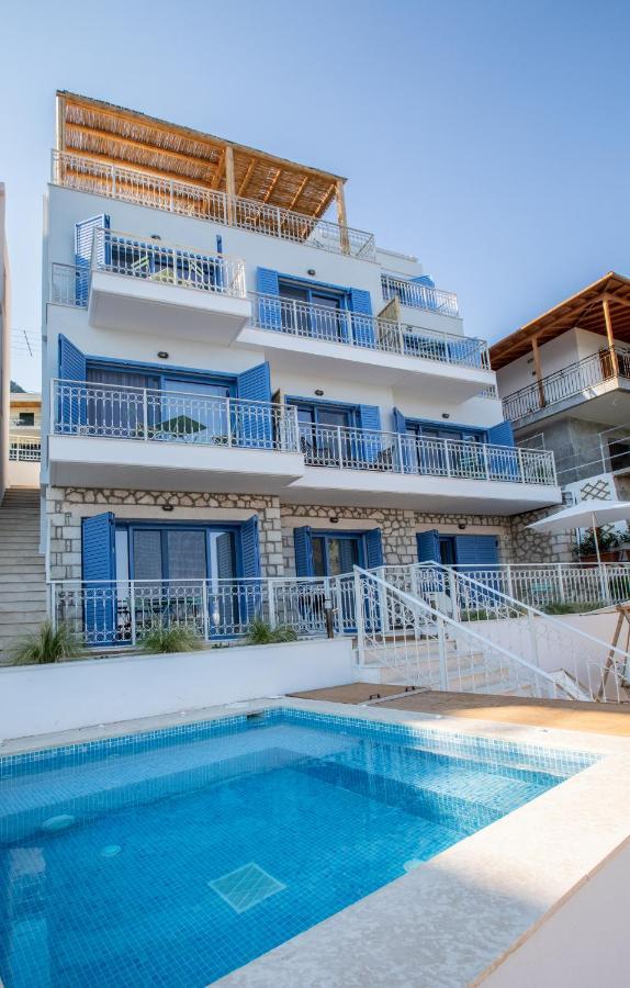 Apartment Greek House Complex B4